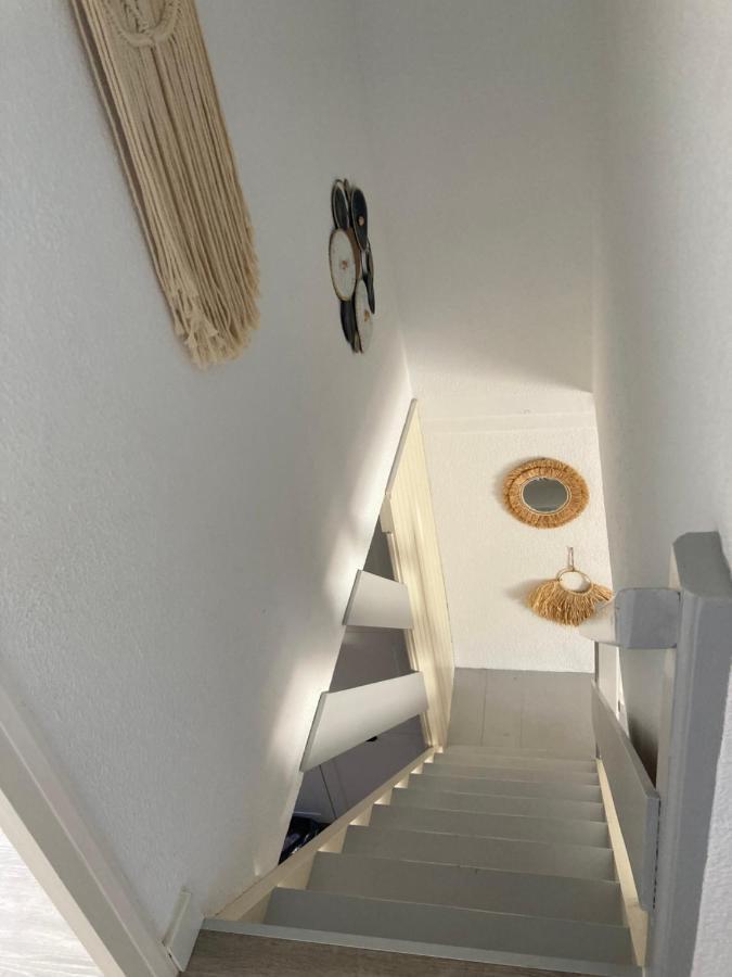 Charmante Maison Coeur De Ville 650M Plage 艾姆布里亚布拉瓦 外观 照片