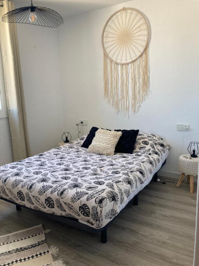 Charmante Maison Coeur De Ville 650M Plage 艾姆布里亚布拉瓦 外观 照片
